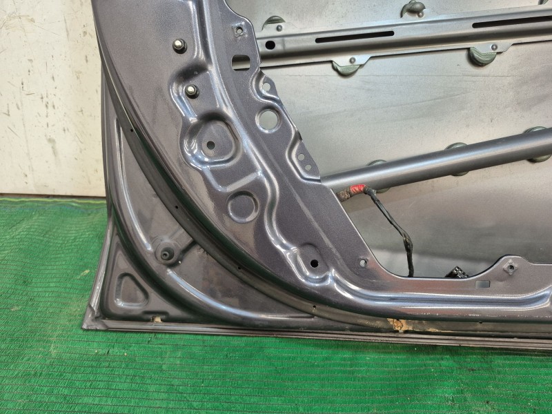 Recambio de puerta delantera izquierda para kia cee´d (jd) 1.4 crdi 90 referencia OEM IAM   