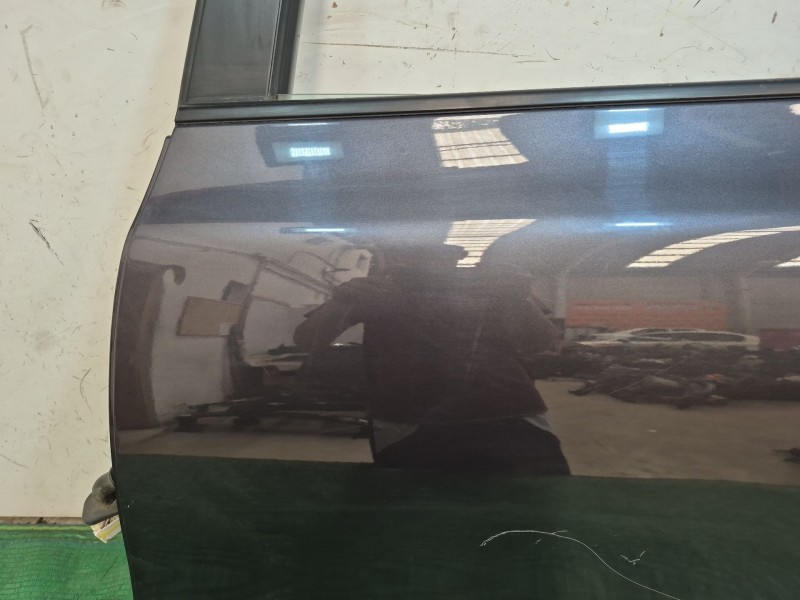 Recambio de puerta trasera izquierda para kia cee´d (jd) 1.4 crdi 90 referencia OEM IAM   