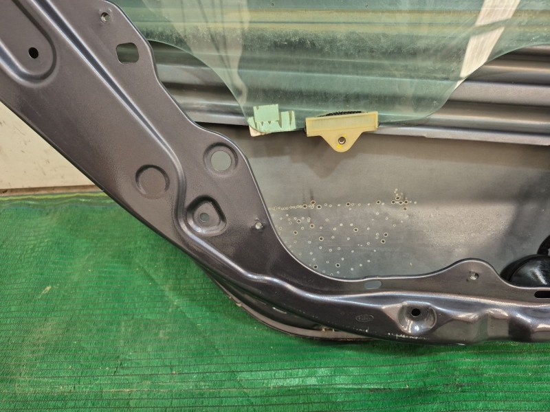 Recambio de puerta trasera izquierda para kia cee´d (jd) 1.4 crdi 90 referencia OEM IAM   