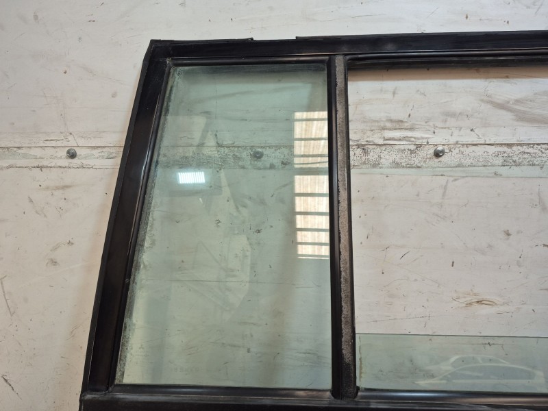 Recambio de puerta trasera derecha para mitsubishi montero (v60/v70) referencia OEM IAM   