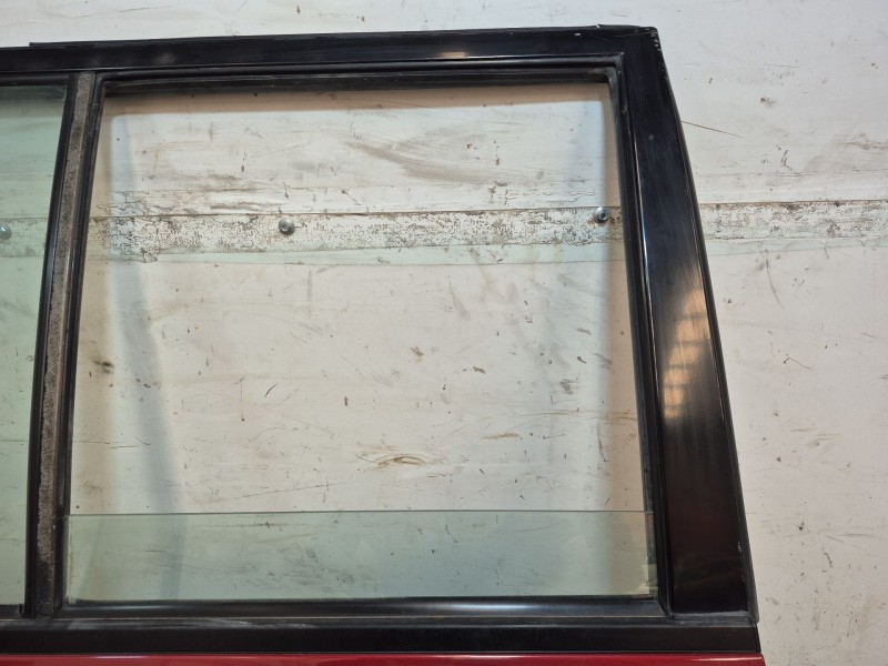 Recambio de puerta trasera derecha para mitsubishi montero (v60/v70) referencia OEM IAM   