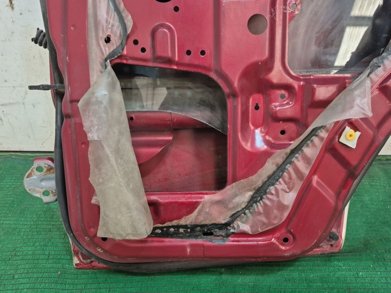 Recambio de puerta trasera derecha para mitsubishi montero (v60/v70) referencia OEM IAM   