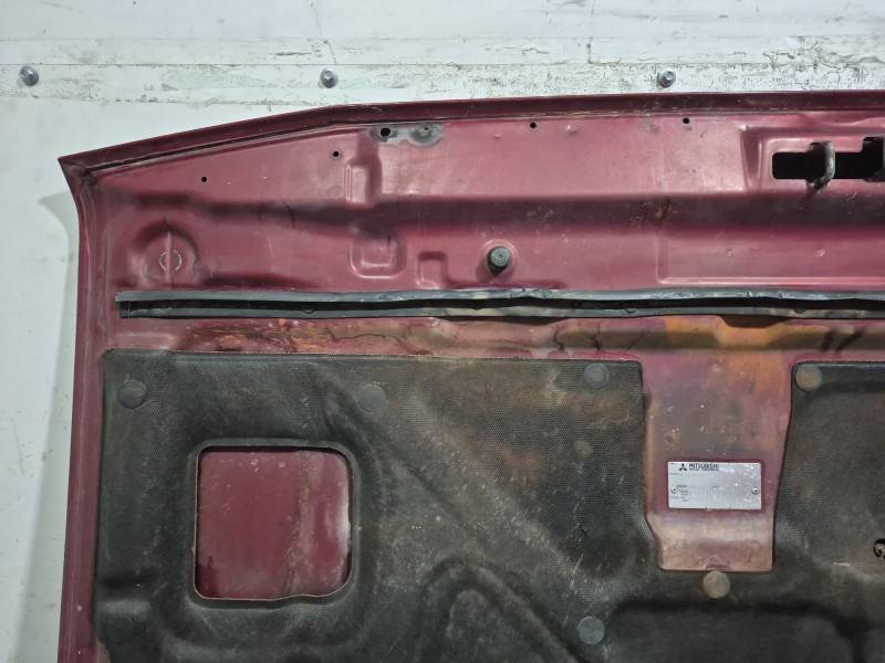 Recambio de capot para mitsubishi montero (v60/v70) referencia OEM IAM   