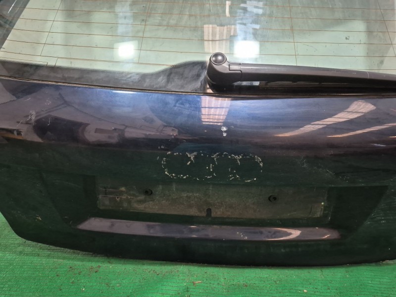 Recambio de porton trasero para audi a3 (8p) 1.9 tdi ambiente referencia OEM IAM    Recambio de porton trasero para audi a3 (8p) 1.9 tdi ambiente referencia OEM IAM