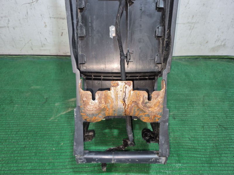 Recambio de consola central trasera para peugeot 5008 (0u_, 0e_) 1.6 bluehdi 120 referencia OEM IAM   