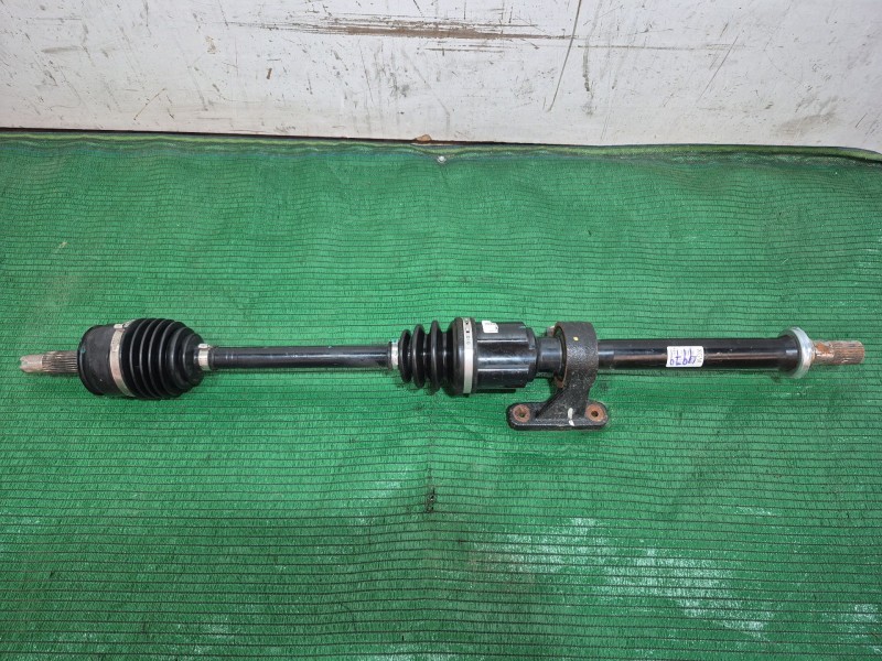 Recambio de transmision delantera derecha para ssangyong korando 2.0 cat referencia OEM IAM    Recambio de transmision delantera derecha para ssangyong korando 2.0 cat referencia OEM IAM