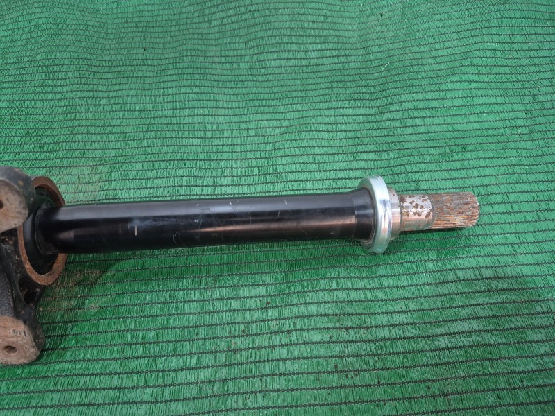 Recambio de transmision delantera derecha para ssangyong korando 2.0 cat referencia OEM IAM    Recambio de transmision delantera derecha para ssangyong korando 2.0 cat referencia OEM IAM