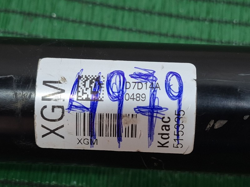 Recambio de transmision delantera derecha para ssangyong korando 2.0 cat referencia OEM IAM    Recambio de transmision delantera derecha para ssangyong korando 2.0 cat referencia OEM IAM