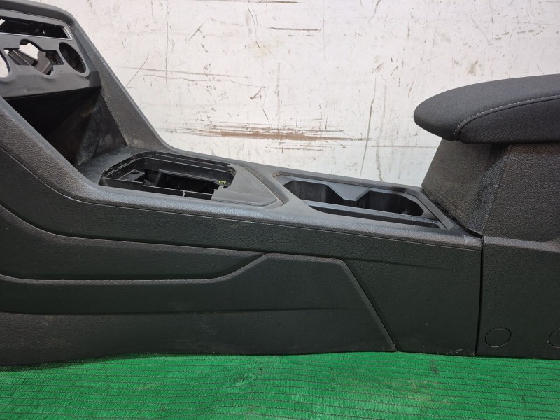 Recambio de consola central trasera para volkswagen tiguan (ad1, ax1) 1.5 tsi referencia OEM IAM   