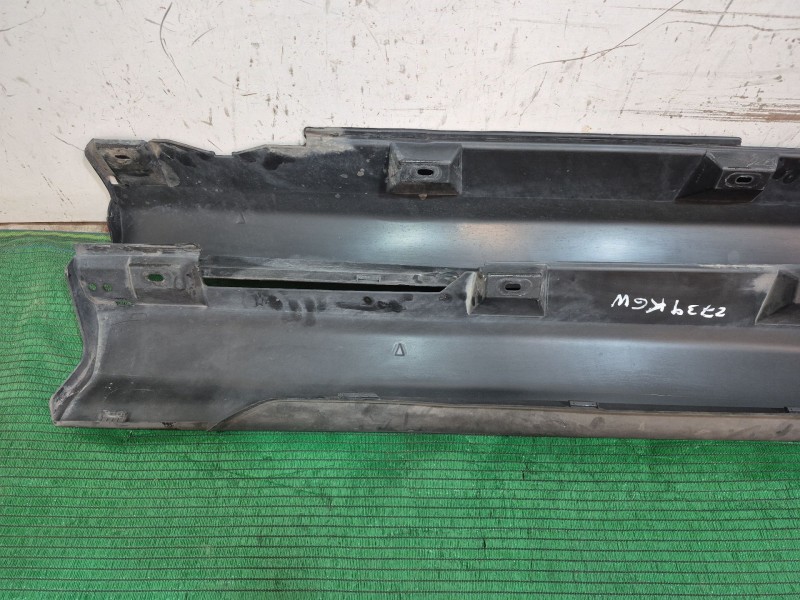 Recambio de faldon lateral para ford focus iii 1.0 ecoboost referencia OEM IAM   