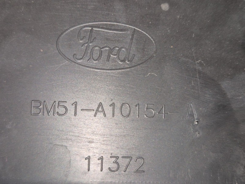 Recambio de faldon lateral para ford focus iii 1.0 ecoboost referencia OEM IAM BM51A10155A BM51A10155A BM51A10154A