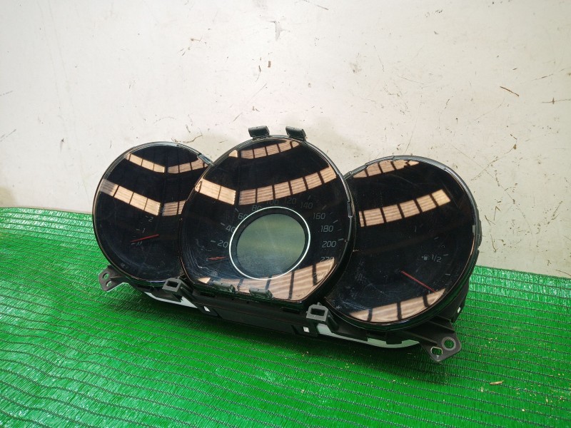 Recambio de cuadro instrumentos para kia cee´d (jd) 1.4 crdi 90 referencia OEM IAM   