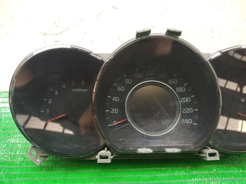 Recambio de cuadro instrumentos para kia cee´d (jd) 1.4 crdi 90 referencia OEM IAM   