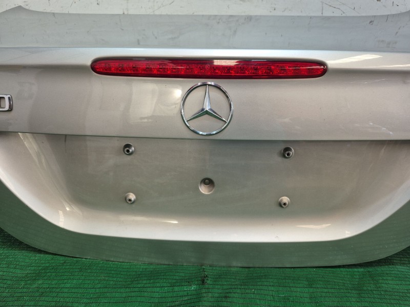 Recambio de tapa maletero para mercedes-benz clk (c209) clk 270 cdi (209.316) referencia OEM IAM   