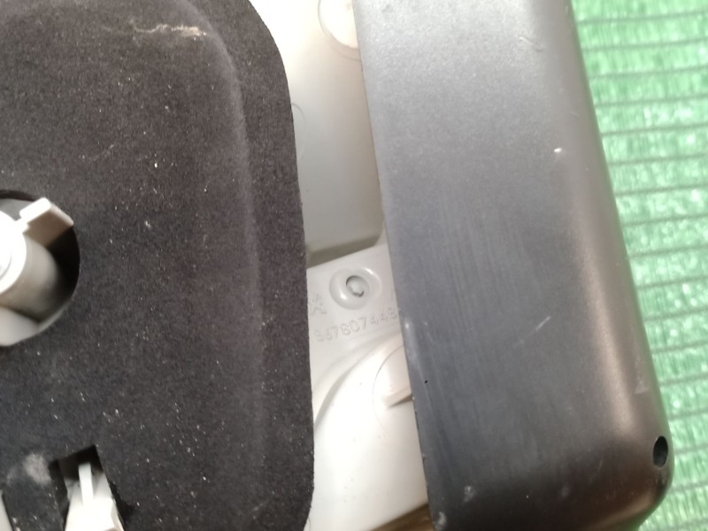 Recambio de piloto trasero izquierdo para peugeot 2008 i (cu_) 1.6 hdi referencia OEM IAM   