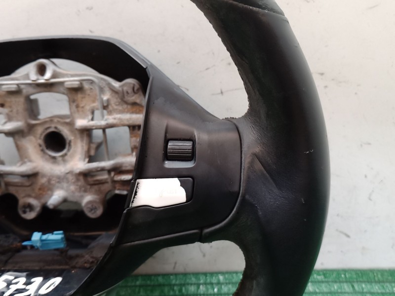 Recambio de volante para peugeot 2008 i (cu_) 1.6 hdi referencia OEM IAM 86758803 86758803 86758803