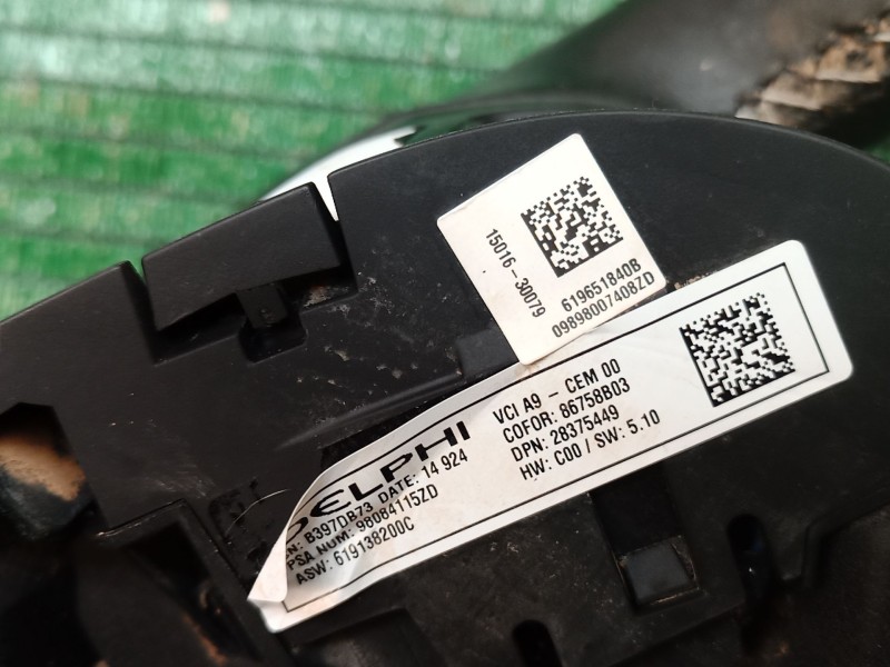 Recambio de volante para peugeot 2008 i (cu_) 1.6 hdi referencia OEM IAM 86758803 86758803 86758803