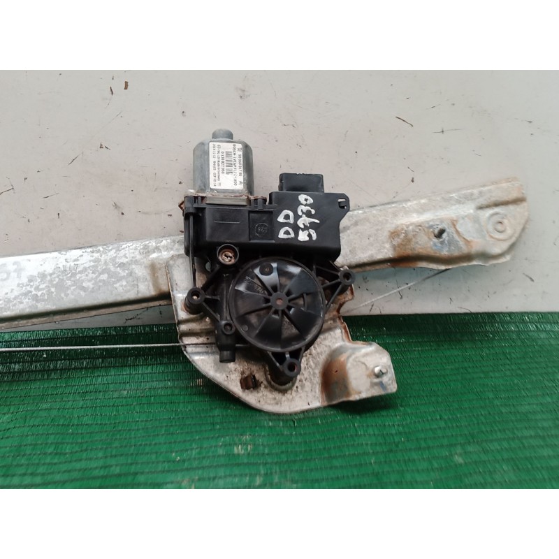 Recambio de elevalunas delantero derecho para peugeot 2008 i (cu_) 1.6 hdi referencia OEM IAM 0130822968 9806081780 0130822968