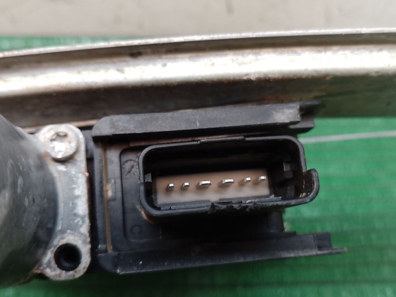 Recambio de elevalunas delantero derecho para peugeot 2008 i (cu_) 1.6 hdi referencia OEM IAM 0130822968 9806081780 0130822968