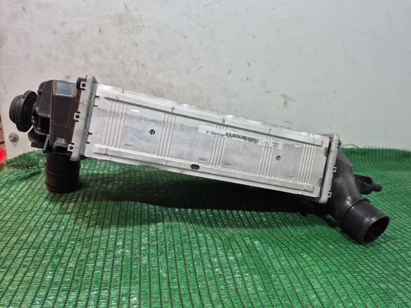 Recambio de intercooler para ford fiesta vii (hj, hf) 1.0 ecoboost referencia OEM IAM L1BG6D624AB L1BG6D624AB L1BG6D624AB