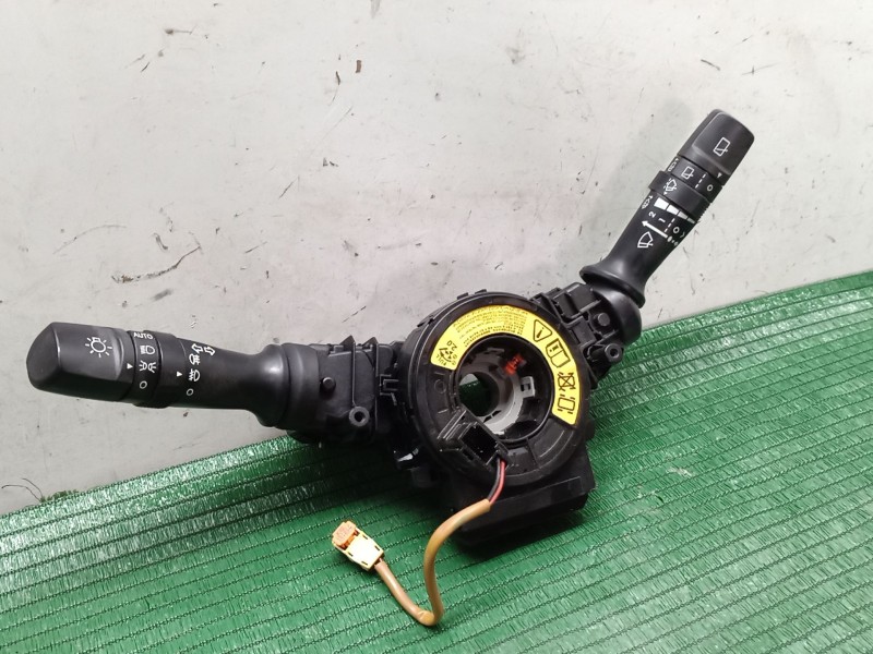 Recambio de mando multifuncion para kia cee´d (jd) 1.4 crdi 90 referencia OEM IAM   