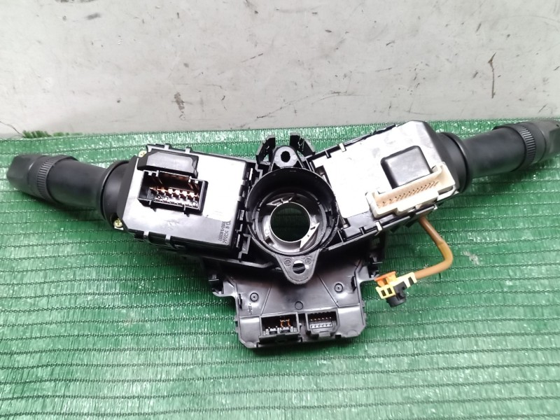 Recambio de mando multifuncion para kia cee´d (jd) 1.4 crdi 90 referencia OEM IAM   