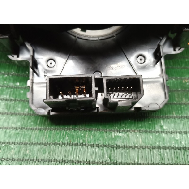 Recambio de mando multifuncion para kia cee´d (jd) 1.4 crdi 90 referencia OEM IAM   