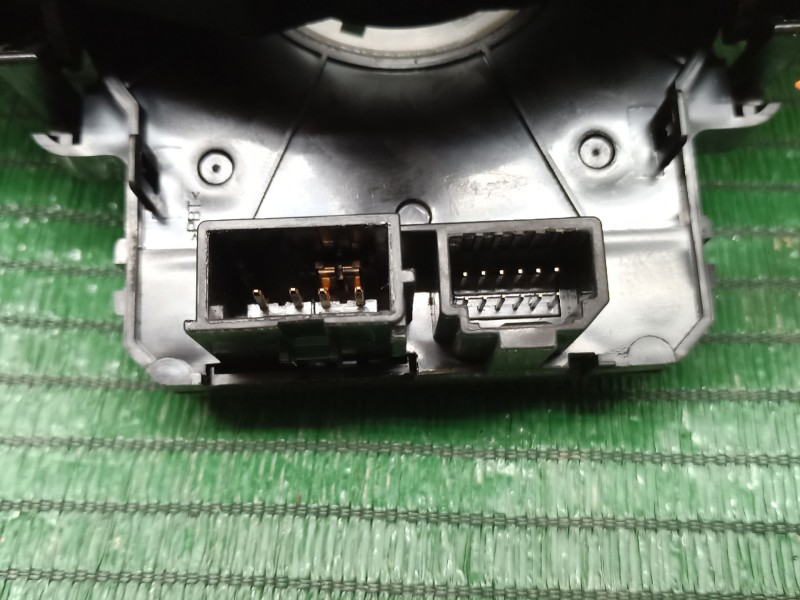 Recambio de mando multifuncion para kia cee´d (jd) 1.4 crdi 90 referencia OEM IAM   