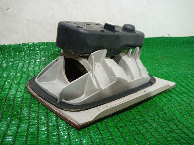 Recambio de piloto trasero derecho para bmw 3 (e46) 320 d referencia OEM IAM   