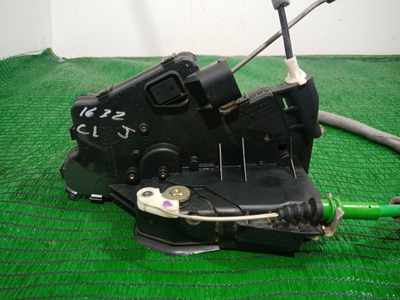 Recambio de cerradura puerta trasera derecha para bmw 3 (e46) 320 d referencia OEM IAM   