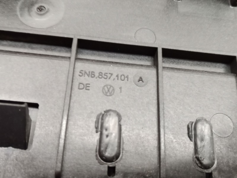 Recambio de guantera para volkswagen tiguan (ad1, ax1) 1.5 tsi referencia OEM IAM   