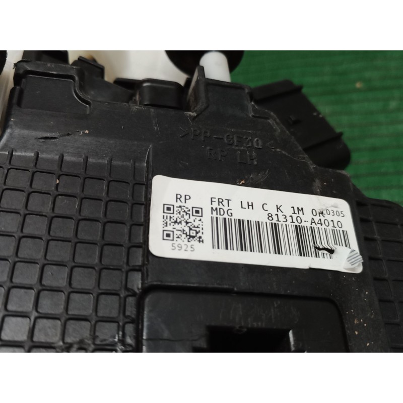 Recambio de cerradura puerta delantera izquierda para kia carens iv 1.7 crdi referencia OEM IAM   