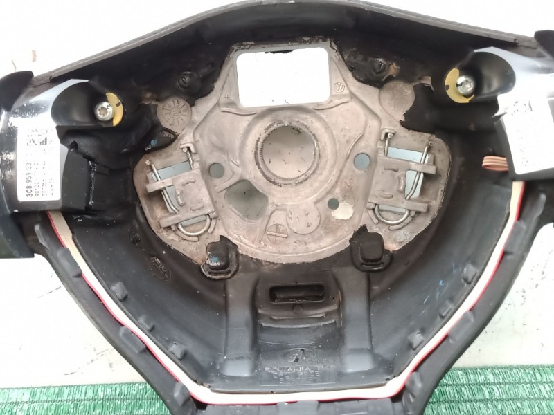 Recambio de volante para volkswagen golf plus v (5m1, 521) 1.6 tdi referencia OEM IAM 3C8959537D 3C8959537D 3C8959537D