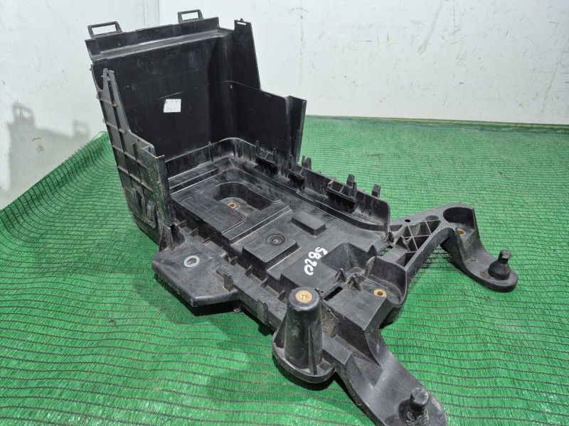 Recambio de bateria para audi q3 (8ub, 8ug) 2.0 tdi referencia OEM IAM 1K0915333 1K0915333 1K0915333