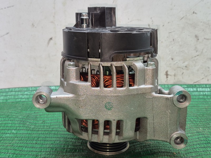 Recambio de alternador para fiat panda (312_, 319_) 1.2 (312pxa1a) referencia OEM IAM 1022118472 1022118472 1022118472