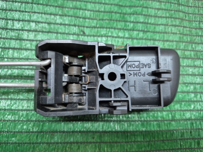 Recambio de cerradura puerta delantera derecha para nissan cabstar tlo referencia OEM IAM   