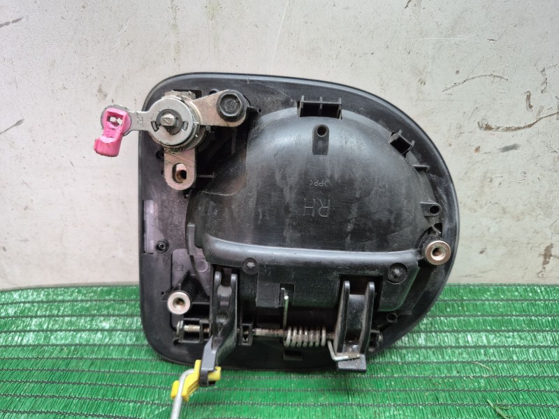 Recambio de cerradura puerta delantera derecha para nissan cabstar tlo referencia OEM IAM   