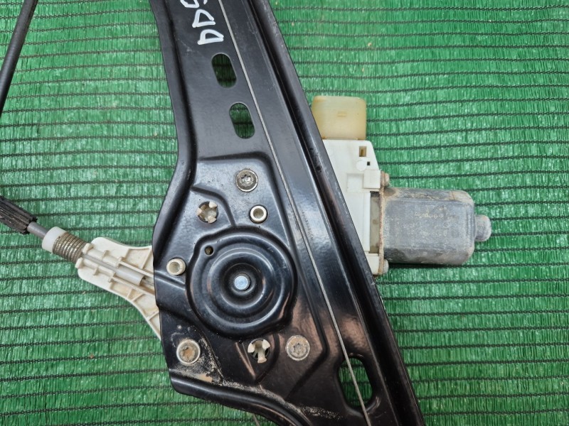 Recambio de elevalunas delantero derecho para bmw 3 (e90) 318 i referencia OEM IAM   