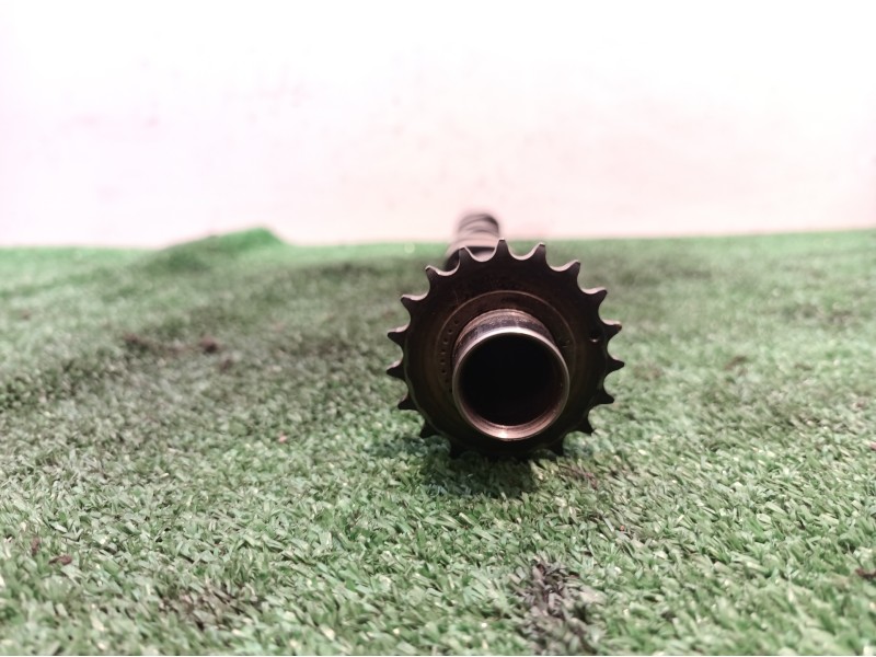 Recambio de arbol de levas para peugeot 407 sw referencia OEM IAM 9654973580 9654973580 9654973580