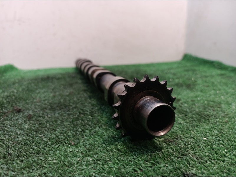 Recambio de arbol de levas para peugeot 407 sw referencia OEM IAM 9654973580 9654973580 9654973580