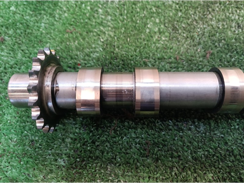 Recambio de arbol de levas para peugeot 407 sw referencia OEM IAM 9654973580 9654973580 9654973580