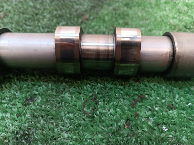 Recambio de arbol de levas para peugeot 407 sw referencia OEM IAM 9654973580 9654973580 9654973580