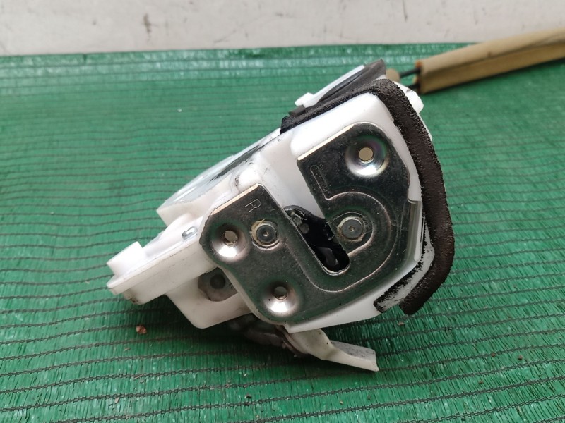 Recambio de cerradura puerta delantera derecha para mazda 6 sedán (gh) 2.0 mzr (ghefp) referencia OEM IAM   