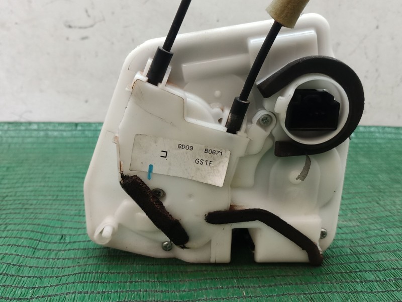 Recambio de cerradura puerta trasera derecha para mazda 6 sedán (gh) 2.0 mzr (ghefp) referencia OEM IAM   