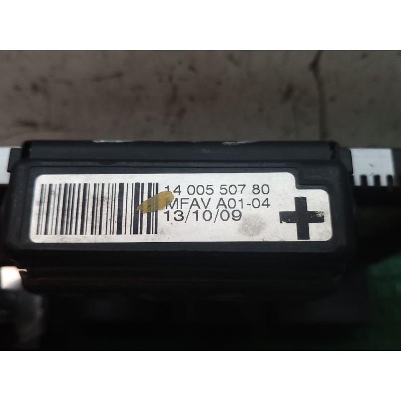 Recambio de caja reles / fusibles para ssangyong tivoli grand 1.5 t-gdi referencia OEM IAM   