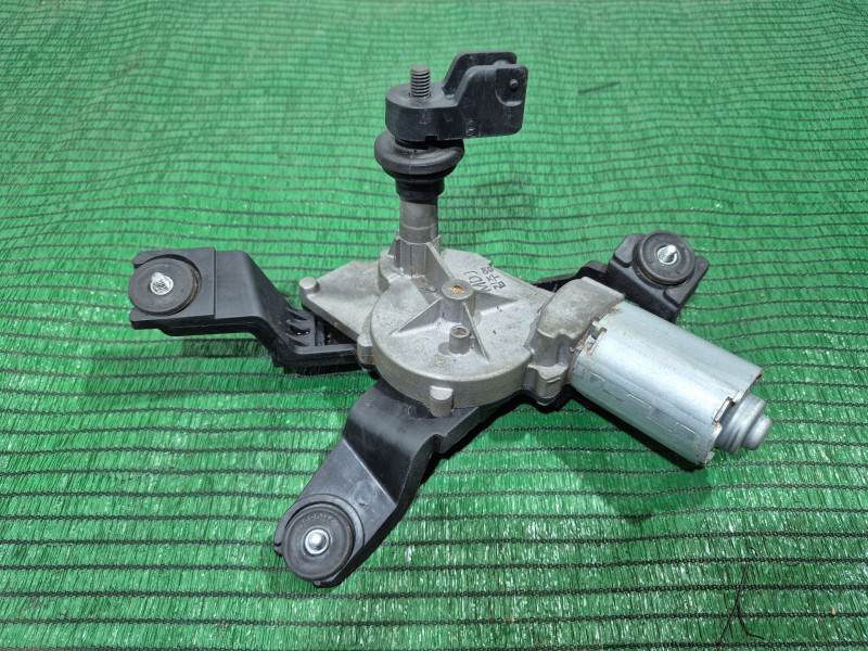 Recambio de motor limpia trasero para kia carens iv 1.7 crdi referencia OEM IAM   