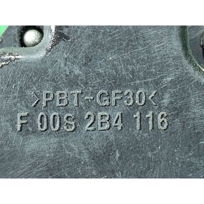 Recambio de motor limpia trasero para kia carens iv 1.7 crdi referencia OEM IAM   