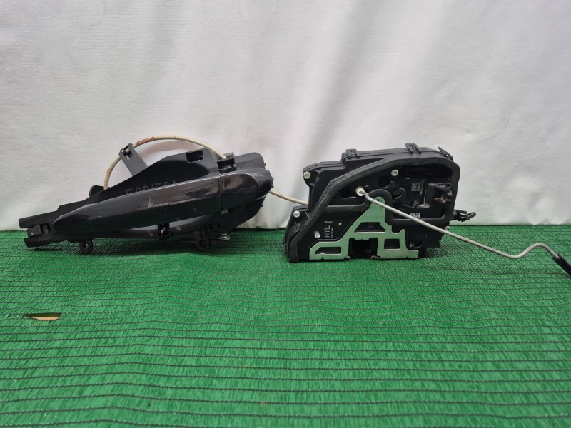 Recambio de cerradura puerta trasera izquierda para bmw 3 (e90) 318 i referencia OEM IAM   