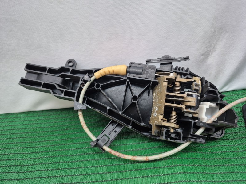 Recambio de cerradura puerta trasera izquierda para bmw 3 (e90) 318 i referencia OEM IAM   