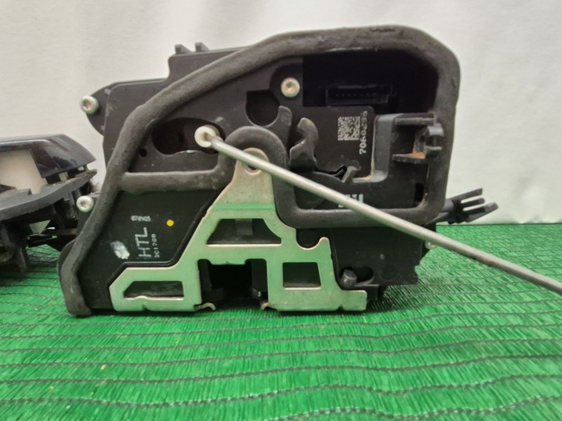 Recambio de cerradura puerta trasera izquierda para bmw 3 (e90) 318 i referencia OEM IAM   